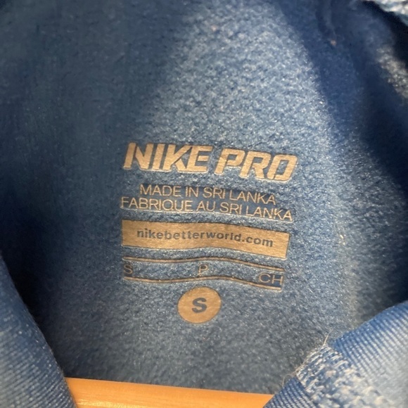 Nike Dri-Fit Turtle Neck Long Sleeve Sweatshirt Women’s Small - Picture 3 of 6